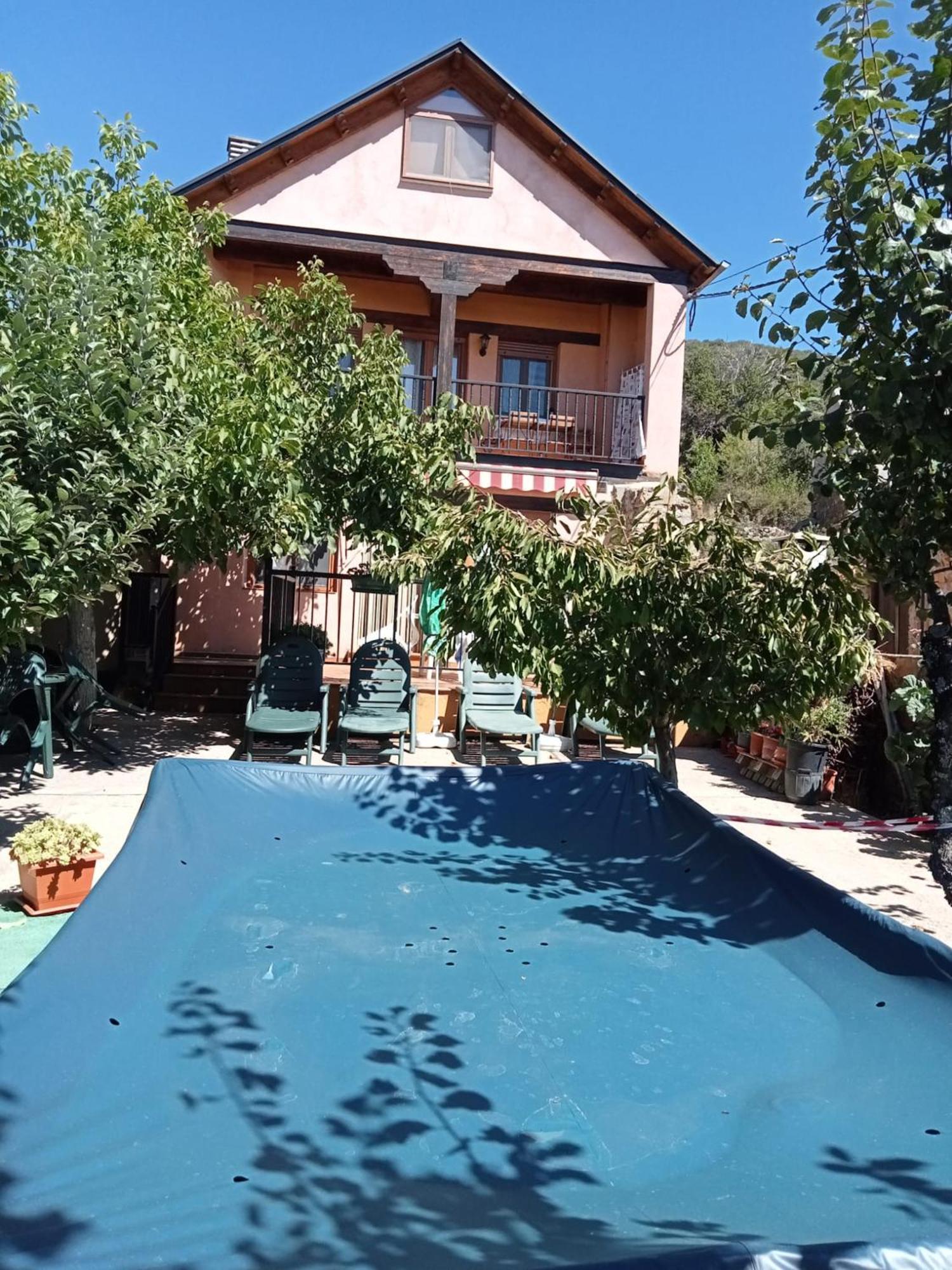 Cozy House In Tedejo, 130 Sqm, Peaceful Natural Surroundings Villa Tejedo Bagian luar foto