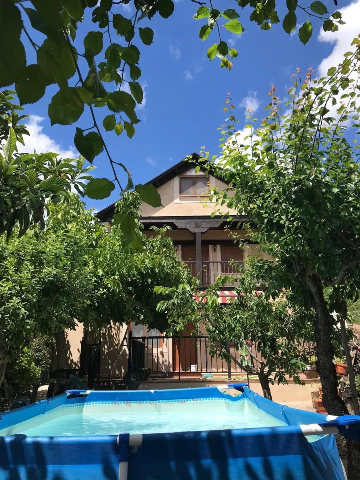 Cozy House In Tedejo, 130 Sqm, Peaceful Natural Surroundings Villa Tejedo Bagian luar foto